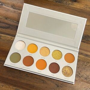 Armed and Gorgeous Jaclyn Hill Eyeshadow Palette